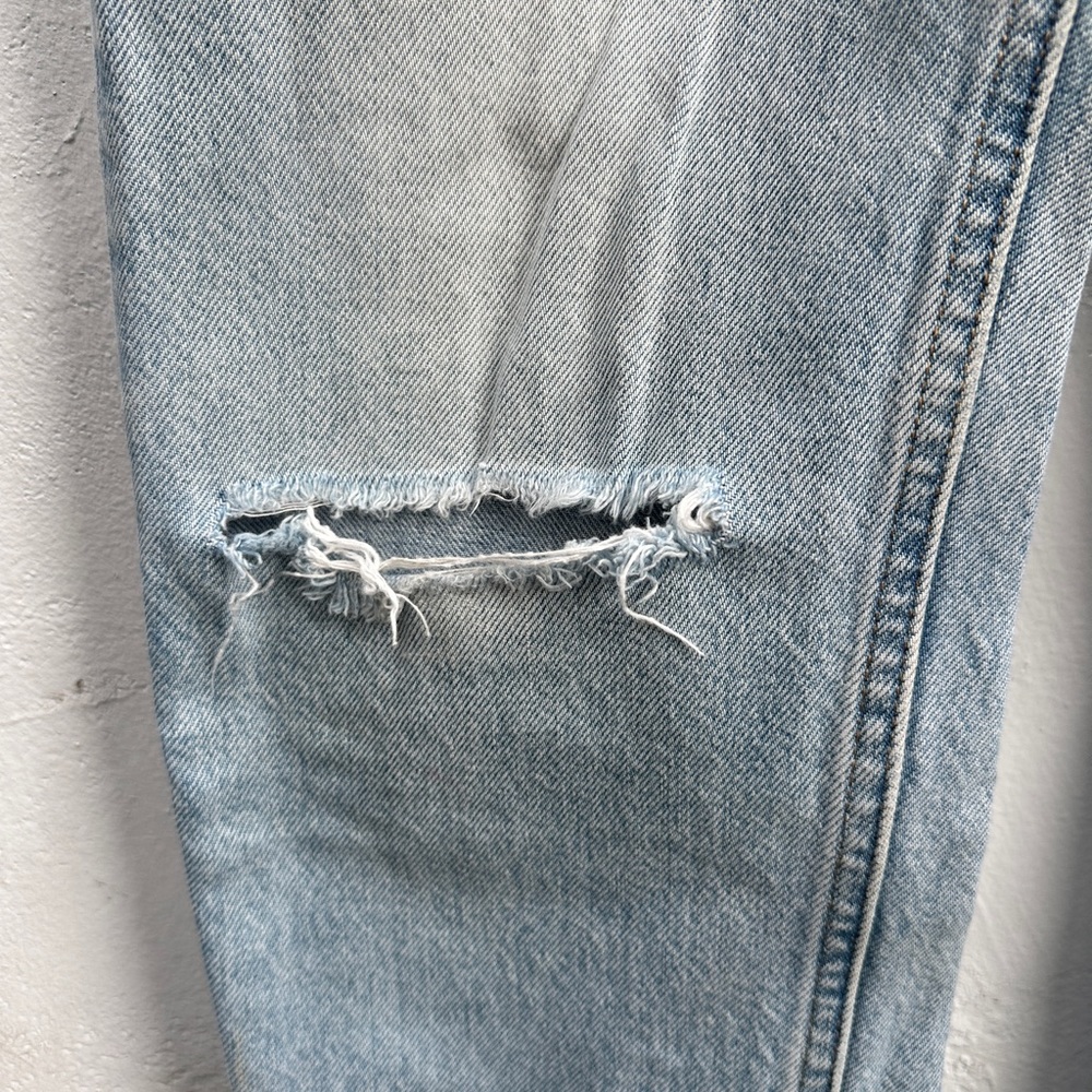 Everlane The Cheeky Jean - Picture 14 of 16